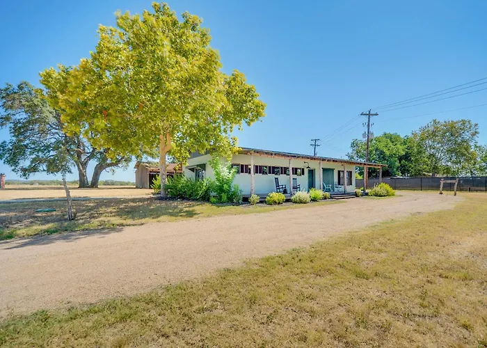 Secluded Blanco Home W/ Private River Access!