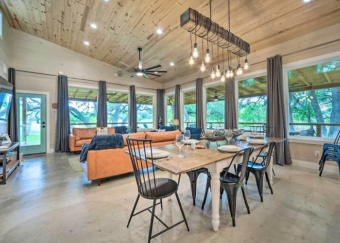 Stunning Blanco Home W/ Direct River Access!